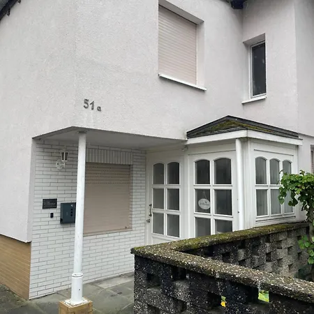 Schoenes Ferienhaus&monteurzimmer Direkt In Lich, Ruhige&zentrale Lage