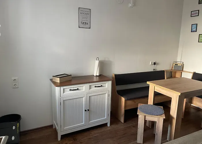 Semesterbostad Schoenes Ferienhaus&monteurzimmer Direkt In Lich, Ruhige&zentrale Lage