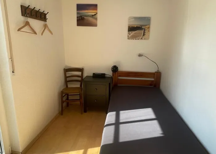 Schoenes Ferienhaus&monteurzimmer Direkt In Lich, Ruhige&zentrale Lage Сasa de vacaciones Lich